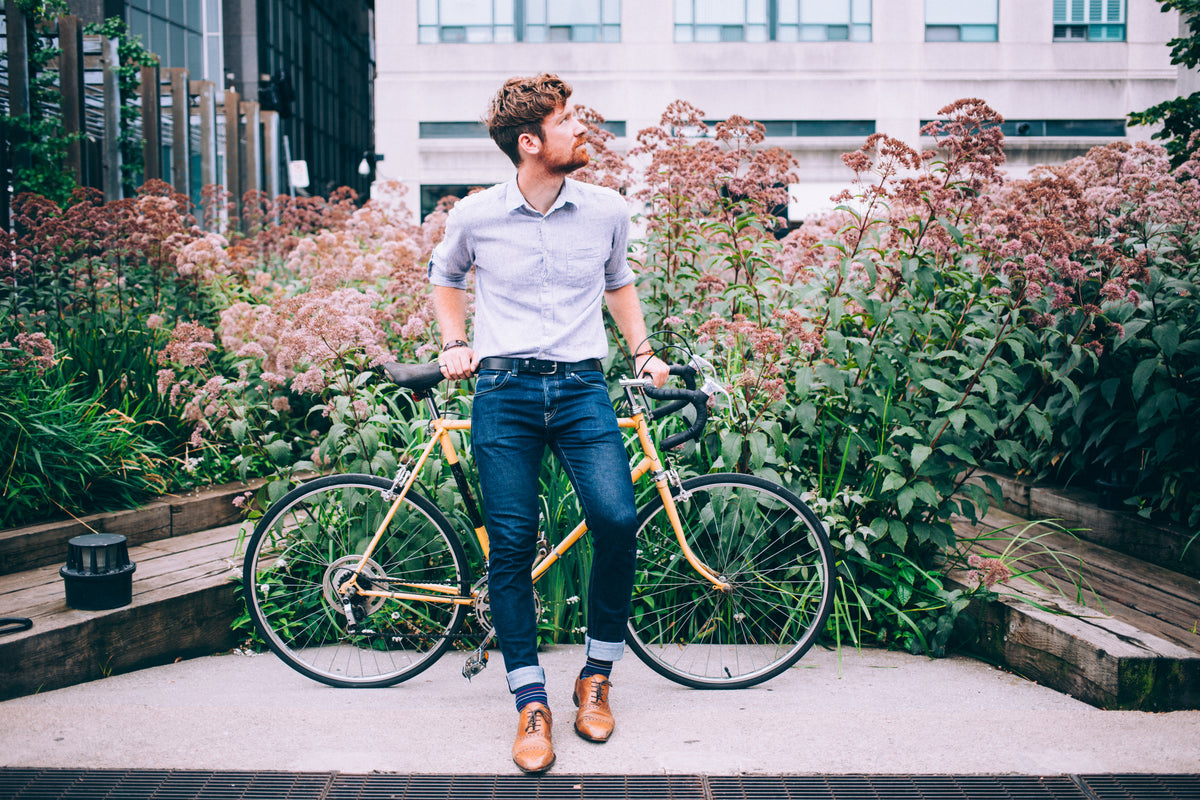 LESS NOISE. BETTER CLOTHES.